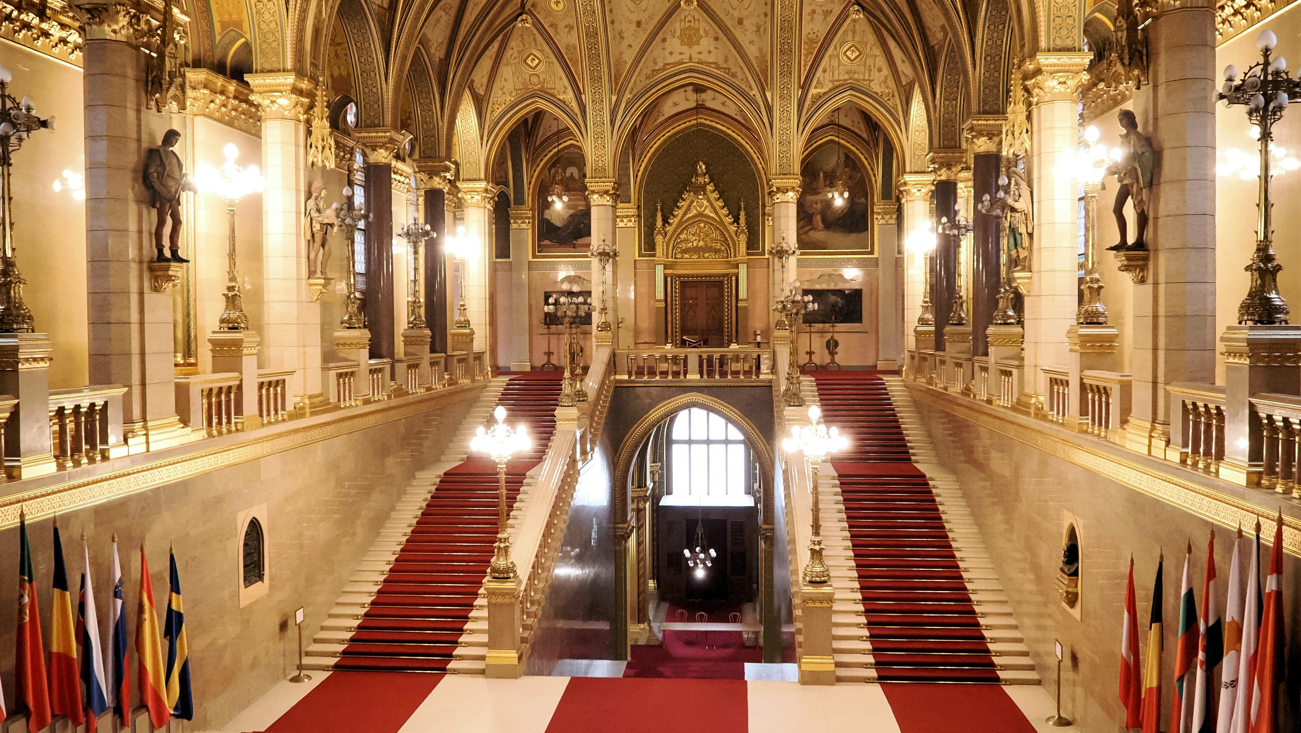 Parliament inside & outside